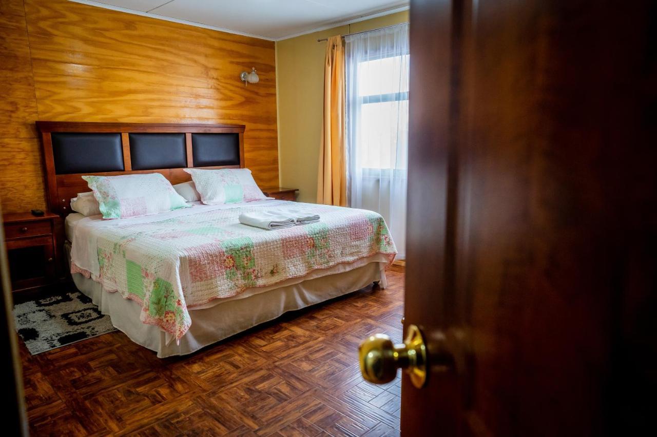 Bed and Breakfast Casa Lucy Пуэрто-Наталес Экстерьер фото