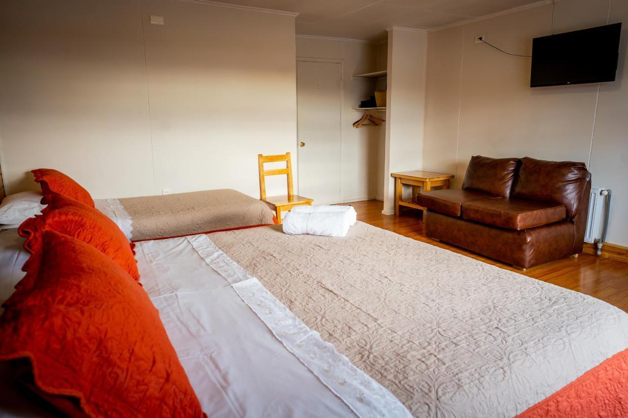 Bed and Breakfast Casa Lucy Пуэрто-Наталес Экстерьер фото