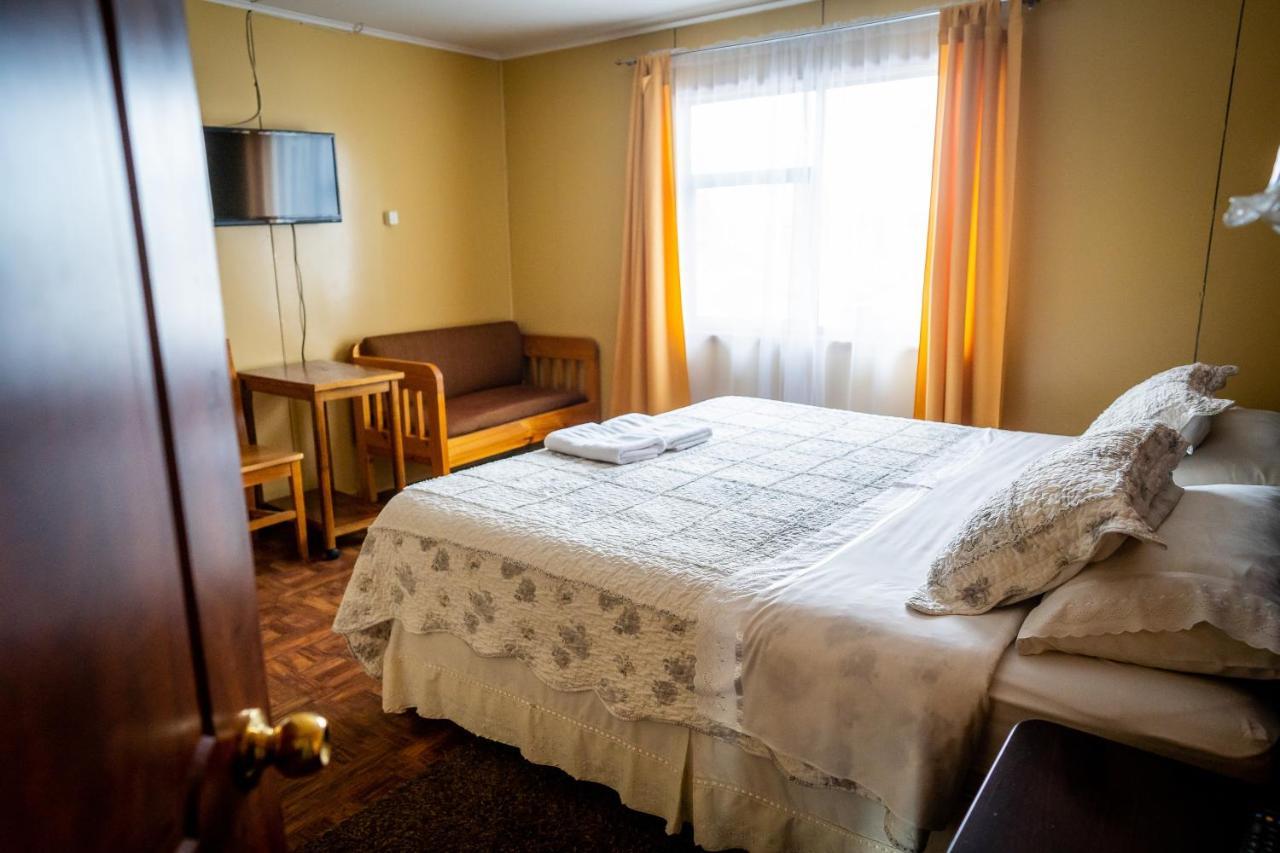 Bed and Breakfast Casa Lucy Пуэрто-Наталес Экстерьер фото