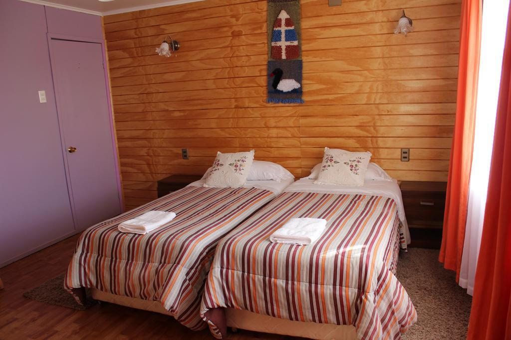 Bed and Breakfast Casa Lucy Пуэрто-Наталес Экстерьер фото