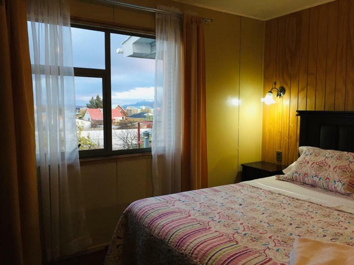 Bed and Breakfast Casa Lucy Пуэрто-Наталес Экстерьер фото